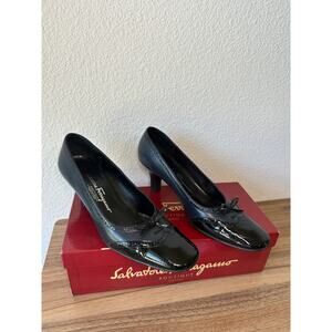 Salvatore Ferragamo Graziella Pumps Black Patent Calf Size 6.5 B with Box